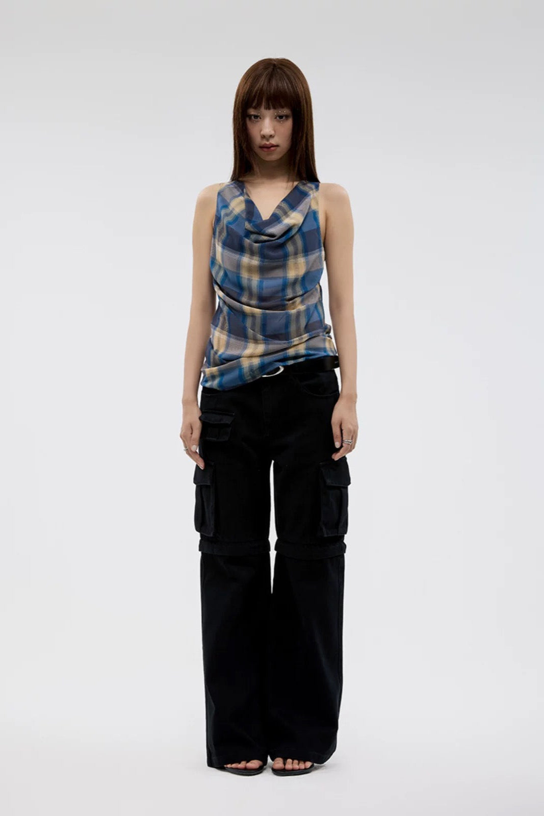 Ärmelloses Karo-Top mit Wasserfall-Ausschnitt - Lonissa