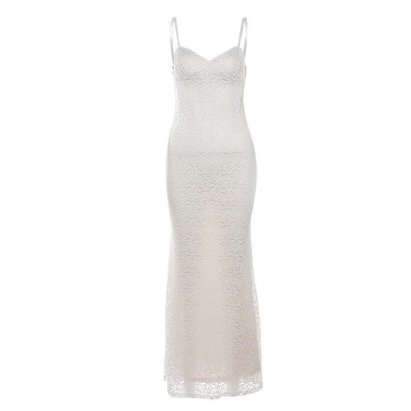 Riva lace dress with V-neck