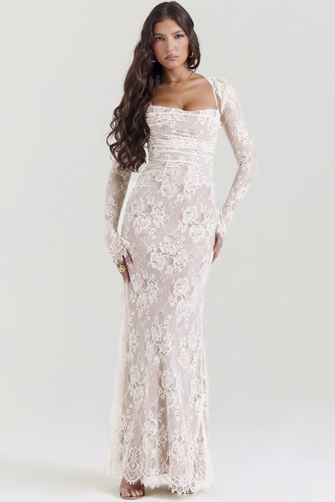Élodie lace dress with long-sleeved shirt